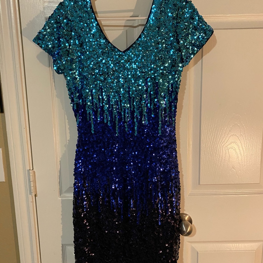 NWT Blue Ombré Sparkle Dress